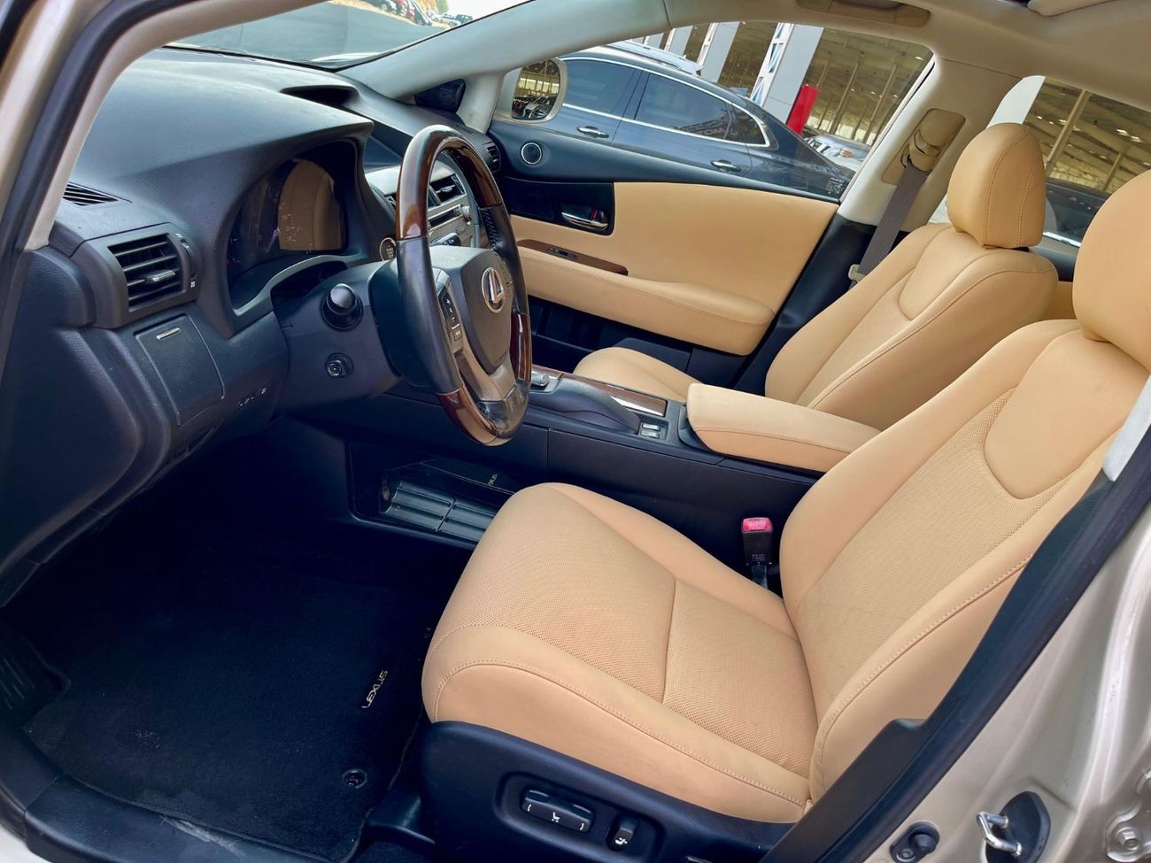 Lexus RX350 F-Sport 3.5L (275 HP) RX 350 / 4x4/GCC / F-SPORT KIT /IN EXCELLENT CONDITION