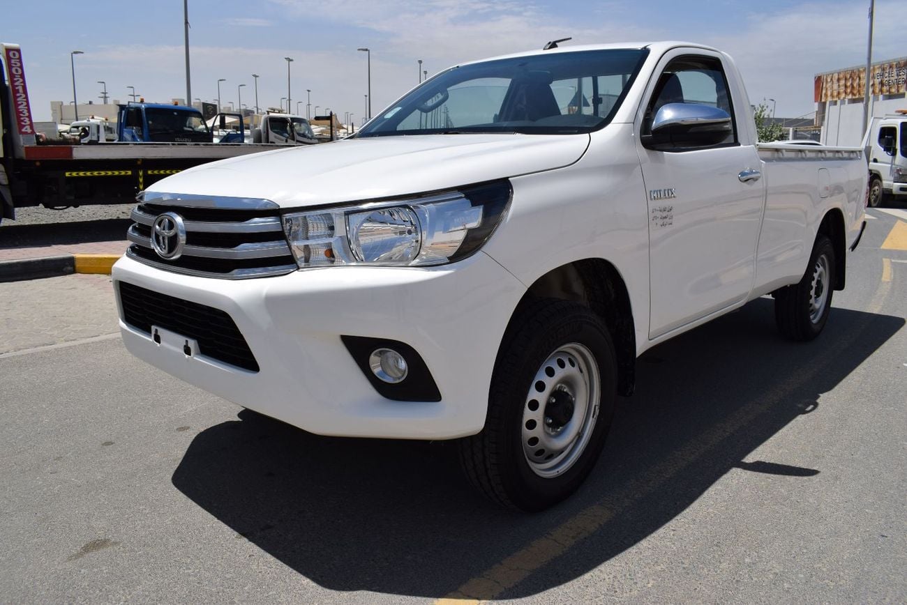 تويوتا هيلوكس GLX 2.7L Single Cab Utility 4WD M/T