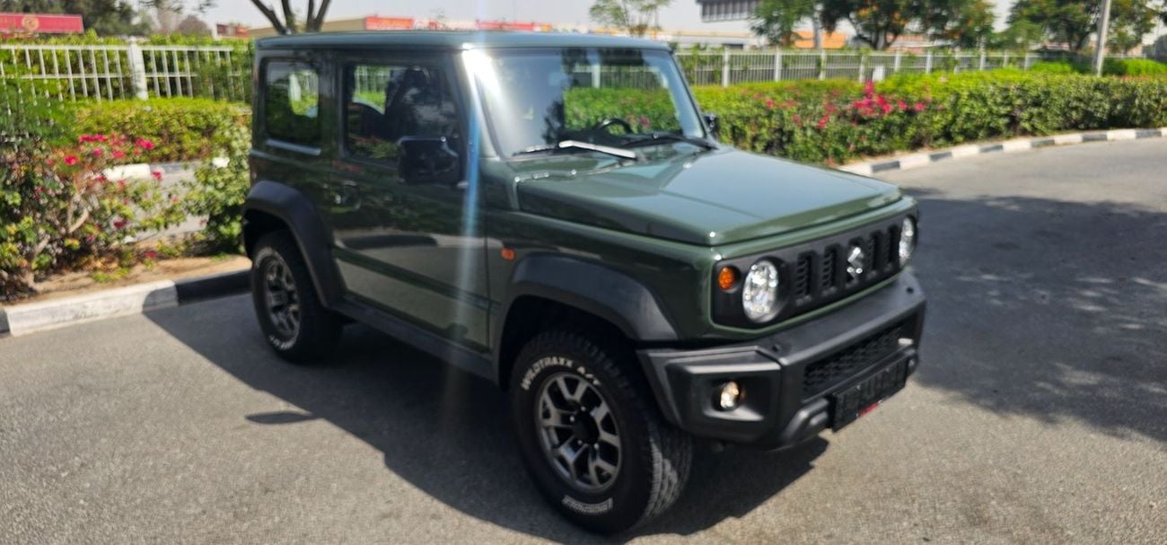 سوزوكي جيمني 1.5L GLX (A/T)