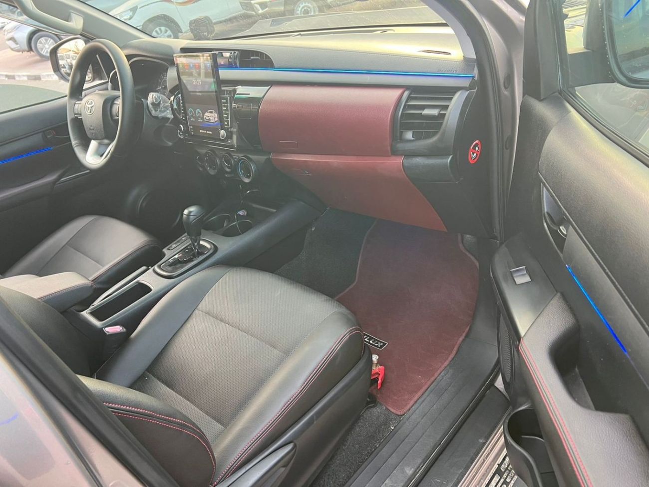 Toyota Hilux 2020 TOYOTA HILUX 2.7L - V4 - 4WHEEL DRIVE - 4X4 - REVO  EDITION - DOUBLE CABIN - REAR CAM - BLUETOO