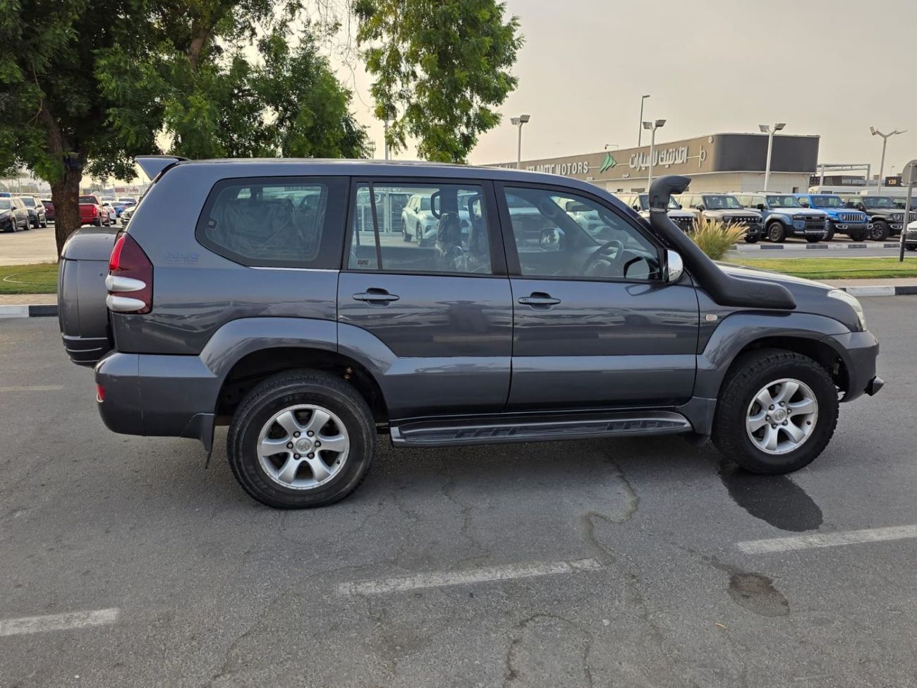 Toyota Prado DIESEL PRADO 3.0 LITER 1KZ ENGINE GREY COLOR 2004 MODEL AUTOMATIC