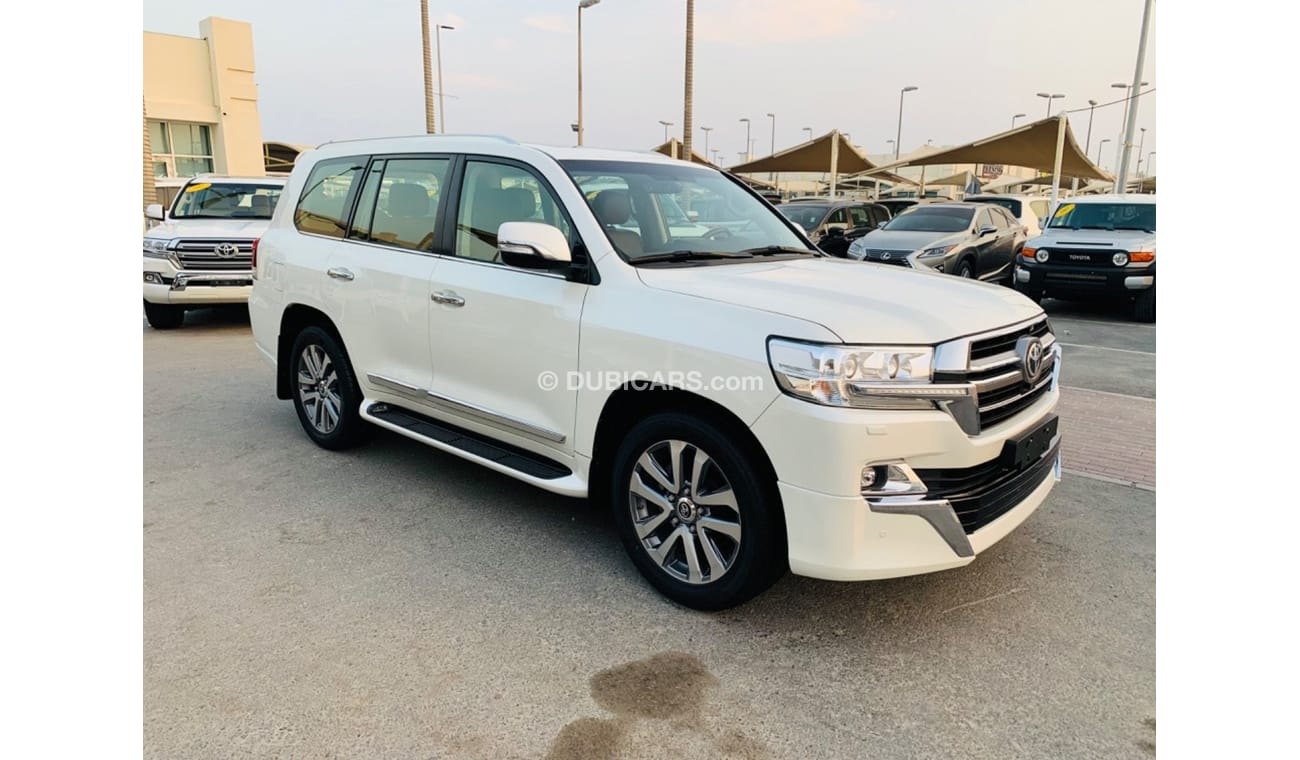 Toyota Land Cruiser VXR