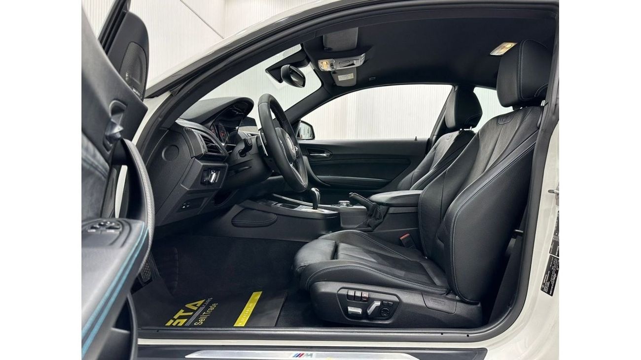 BMW M2 Std 2016 BMW M2 Coupe, Full Service History, Full Options, Excellent Condition, GCC
