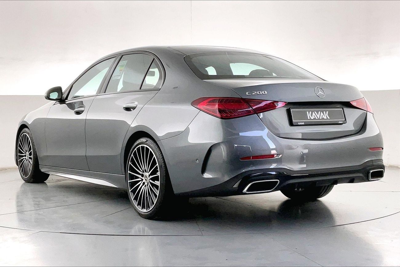 مرسيدس بنز C 200 Premium + (AMG Line) | سنة ضمان مجانية | خالية من أضرار الفيضانات