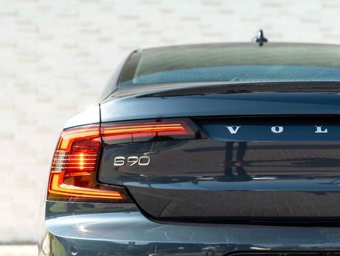 Volvo S90 B5 2.0T Powertrain