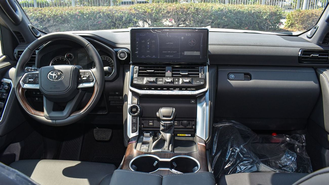 تويوتا لاند كروزر ECTAGR025 - 2025 Toyota LC300 GXR High -  3.5L Petrol Auto - With Radar - Black with Black Interior