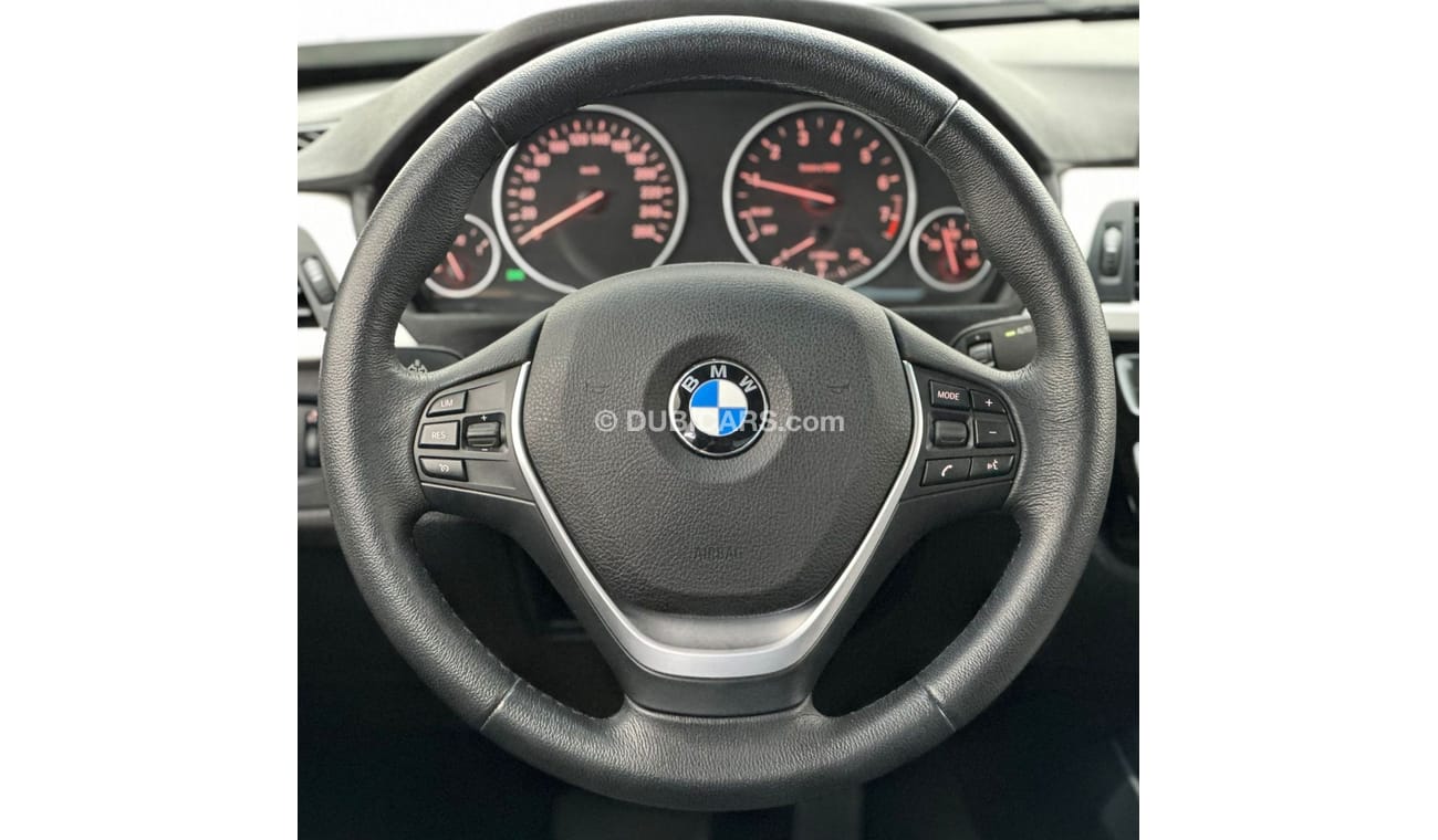 BMW 318i Std 2017 BMW 318i, Warranty, Sep 2025 BMW Service Contract, Low Kms, GCC