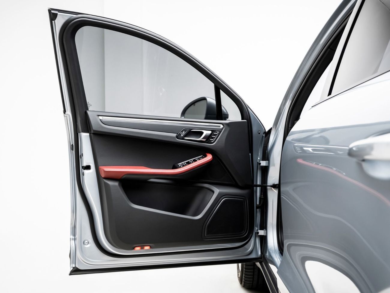 بورش ماكان Std 2.0L (252 HP)