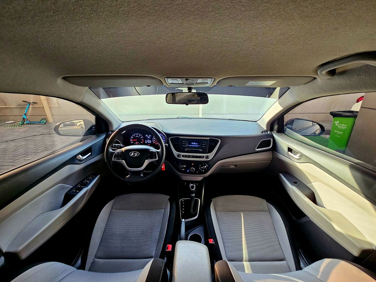 Hyundai Accent / GCC 1.6 V4/ LOW MILEAGE/ SINGLE OWNER