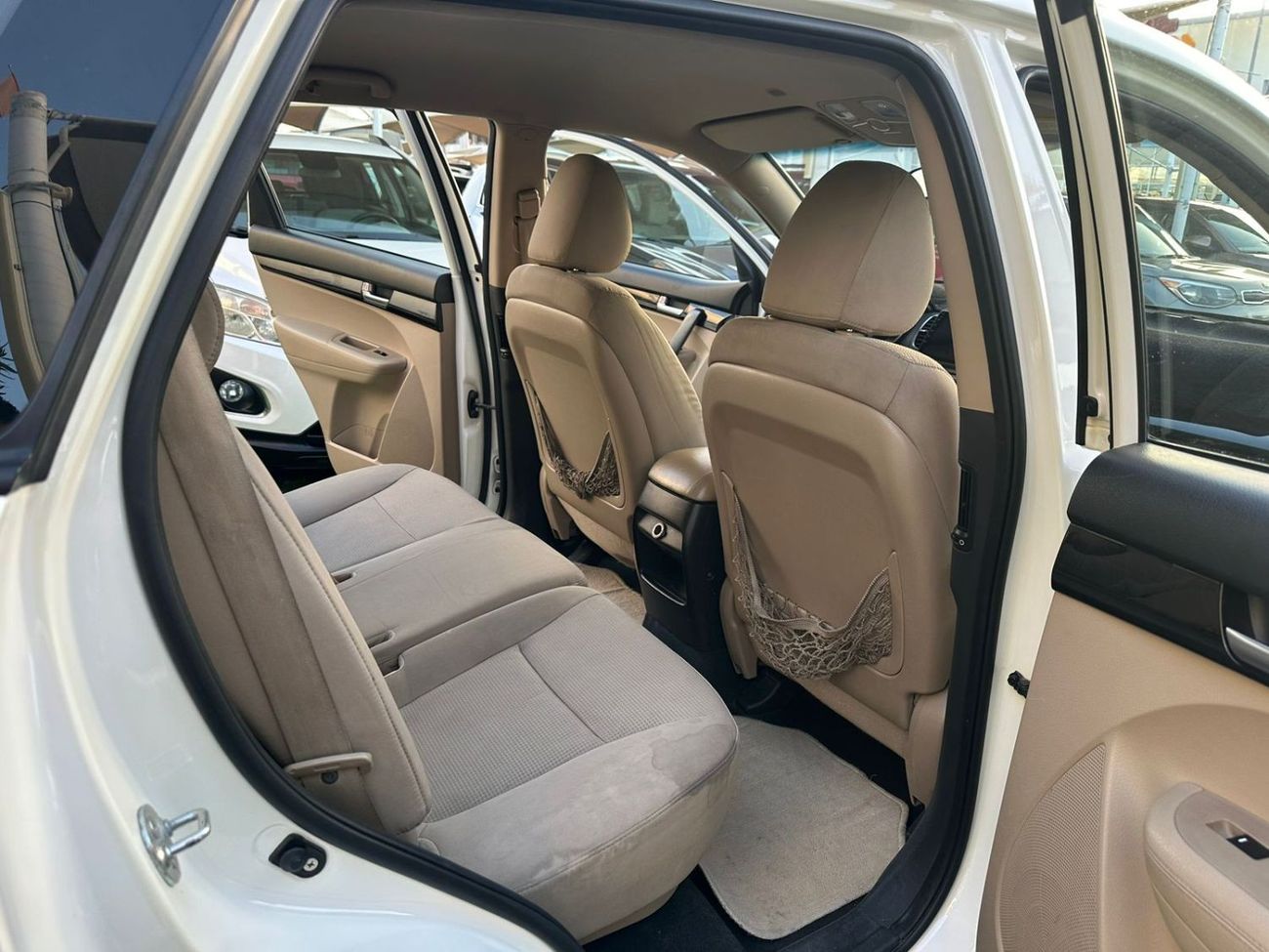 كيا سورينتو LX 4 سلندر بدون حوادث خليجى