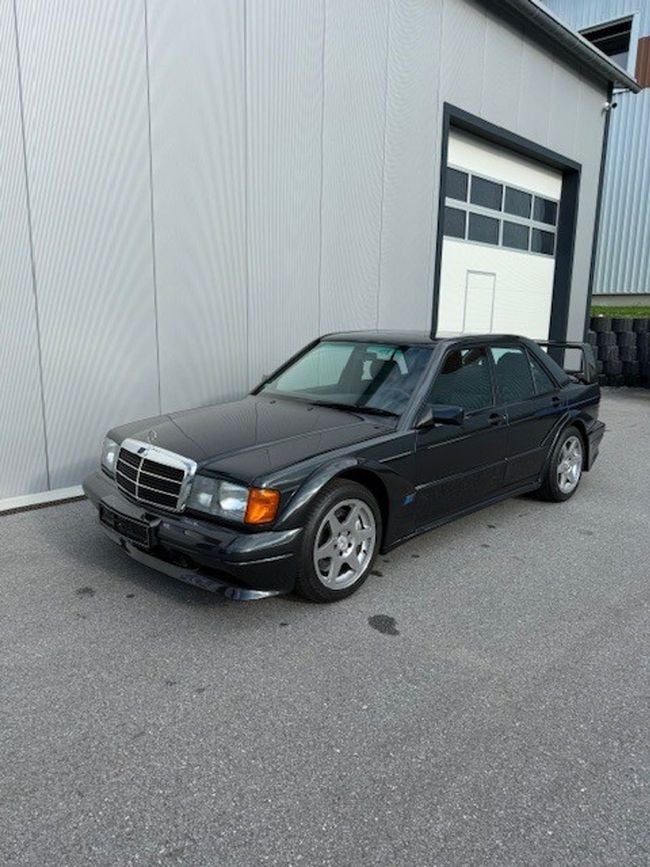 Used 1985 Mercedes Benz 190 E for sale in UAE | Verified Second Hand Mercedes Benz 190 E Price