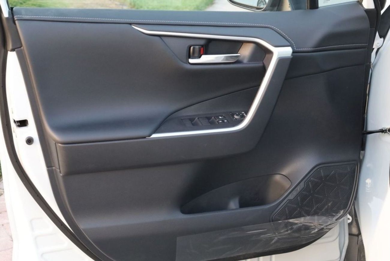 Toyota RAV4 TOYOTA_RAV4_HYBRID_2.5L_2025_FULL_OPTIONS