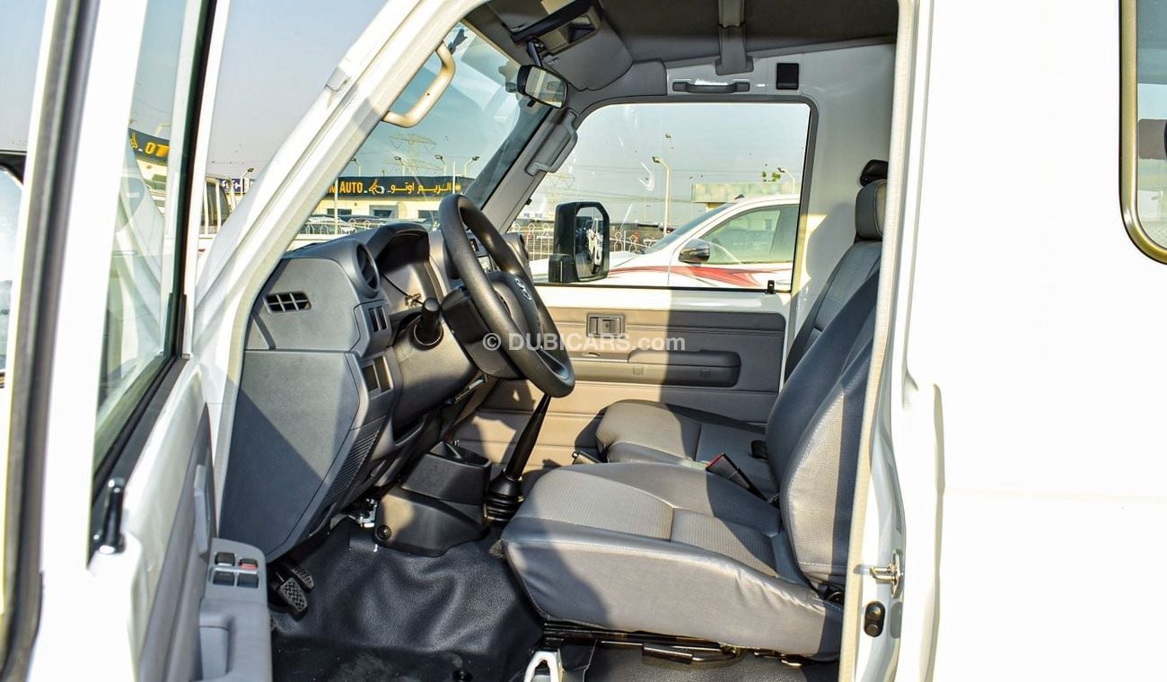 Toyota Land Cruiser 70