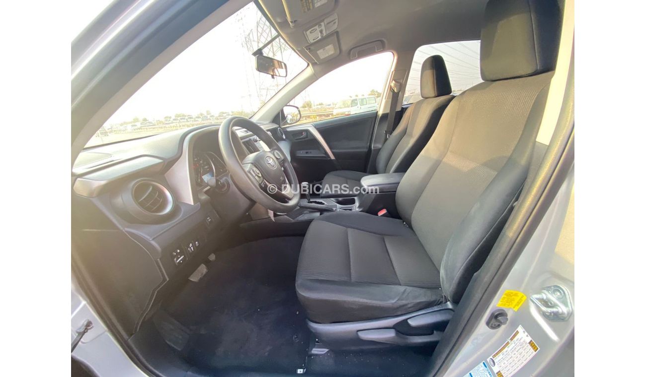 Toyota RAV4 2014 TOYOTA RAV4 LE AWD / MID OPYION