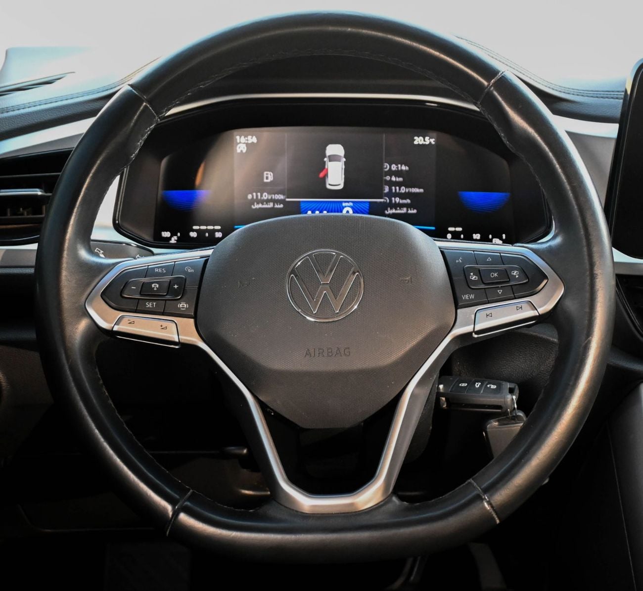 Volkswagen T ROC Life 1.4L VOLKSWAGEN T ROC 2023 1.4L GCC   accident-free Excellent Condition 1019  AED Monthly