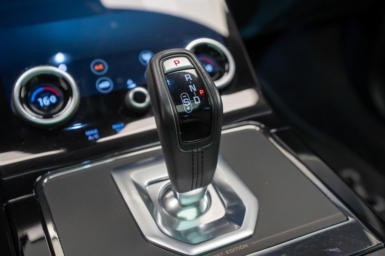 Land Rover Range Rover Evoque P250 R-Dynamic SE 2.0L