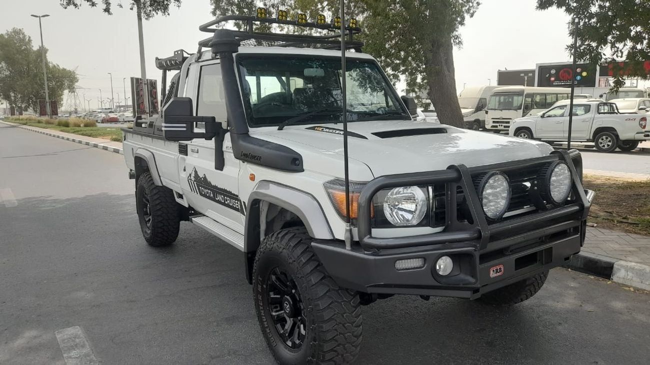 Toyota Land Cruiser Pick Up Right hand drive PICKUP DLX 4.5L
