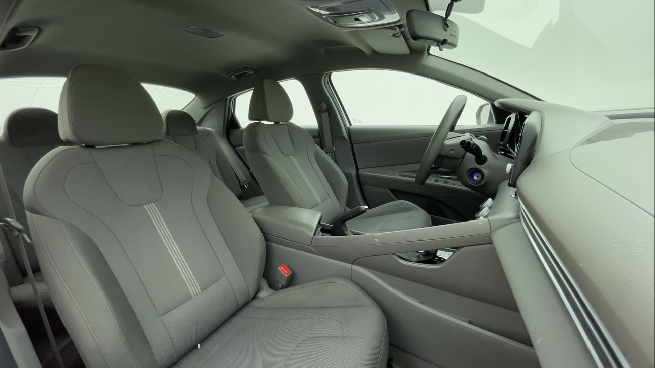 Hyundai Elantra SMART 1.6 | Zero Down Payment | Free Home Test Drive