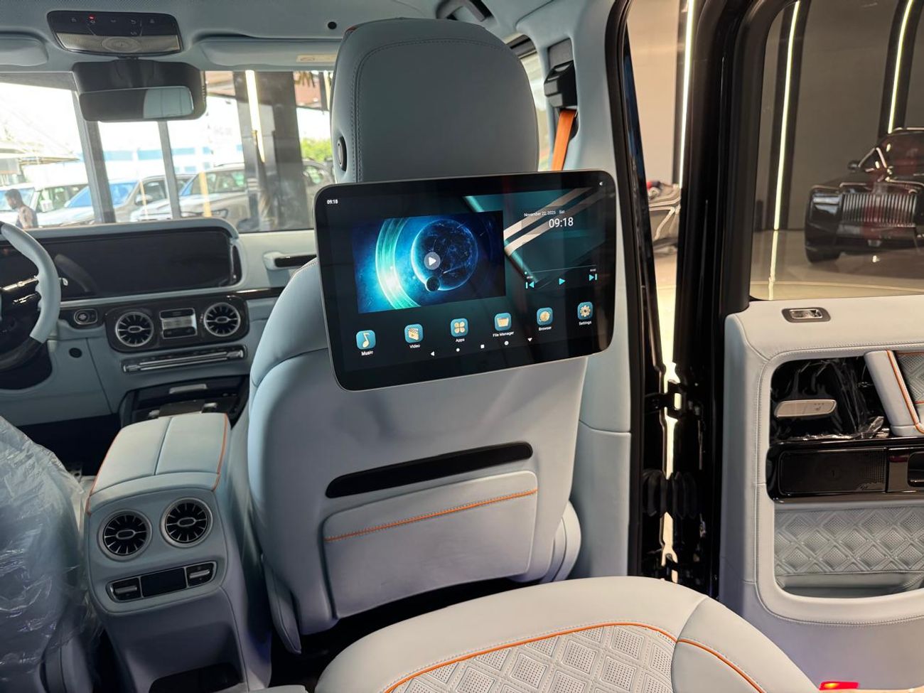 Mercedes-Benz G 63 AMG MERCEDES BENZ BRABUS  G800 2025