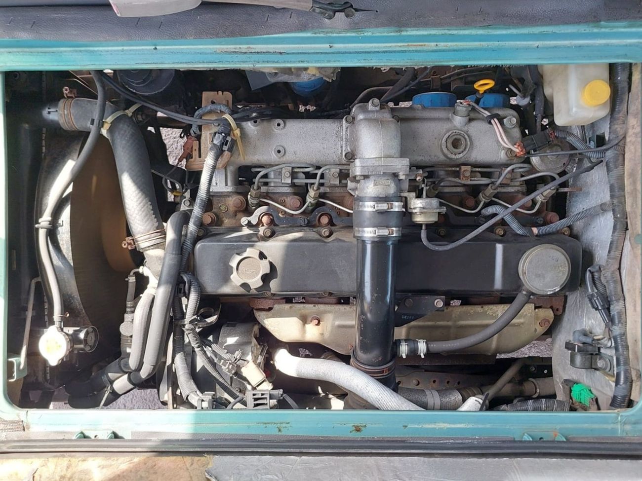 Nissan Civilian (RAMADAN OFFER) NISSAN CIVILIAN BUS RHD 2000 MODEL 4.2 L DIESEL AUTOMATIC(PM01043)