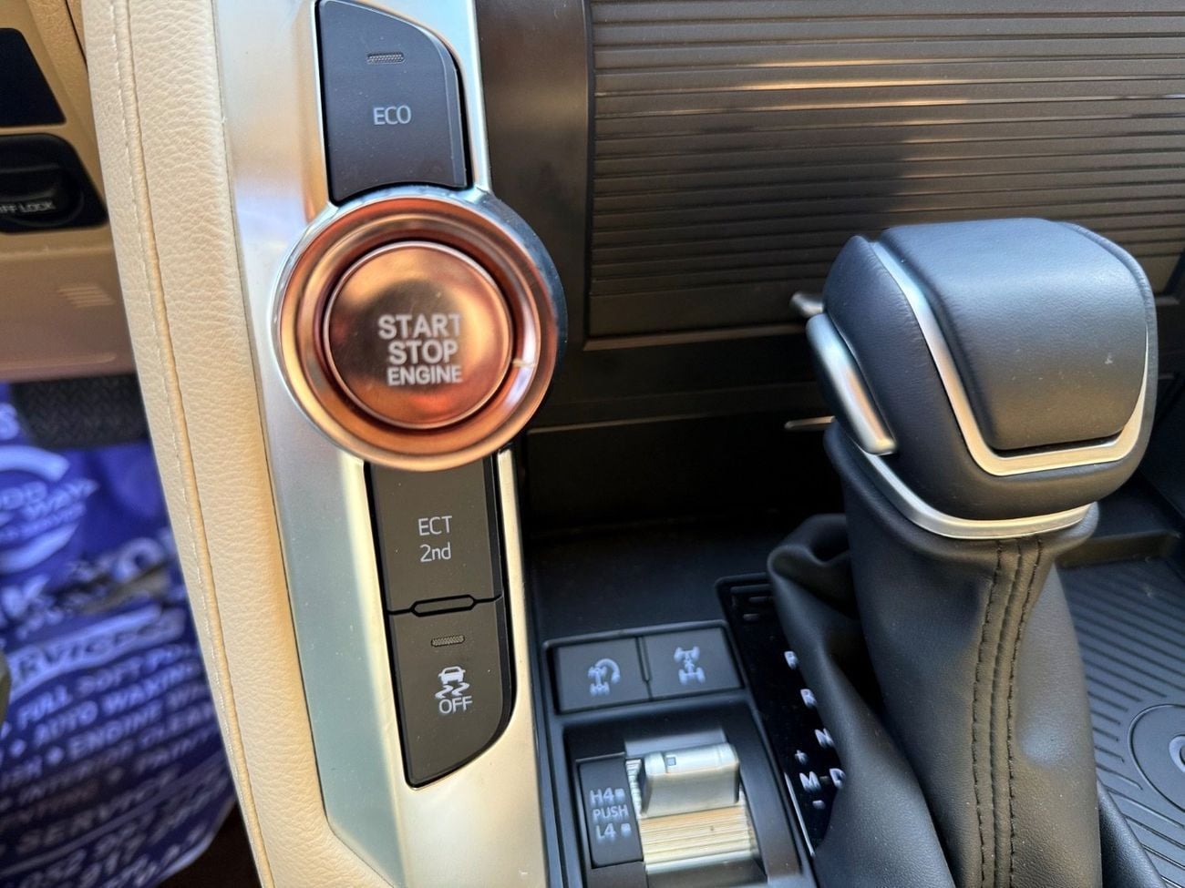 Toyota Land Cruiser GXR+ 4.0L Toyota Landcuriser GXR V8 4.0L modified inside and outside 2025 full option petrol