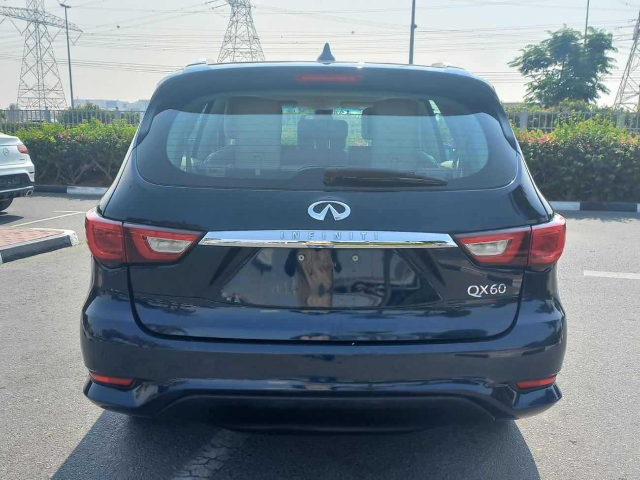 إنفينيتي QX60 Luxury 3.5L