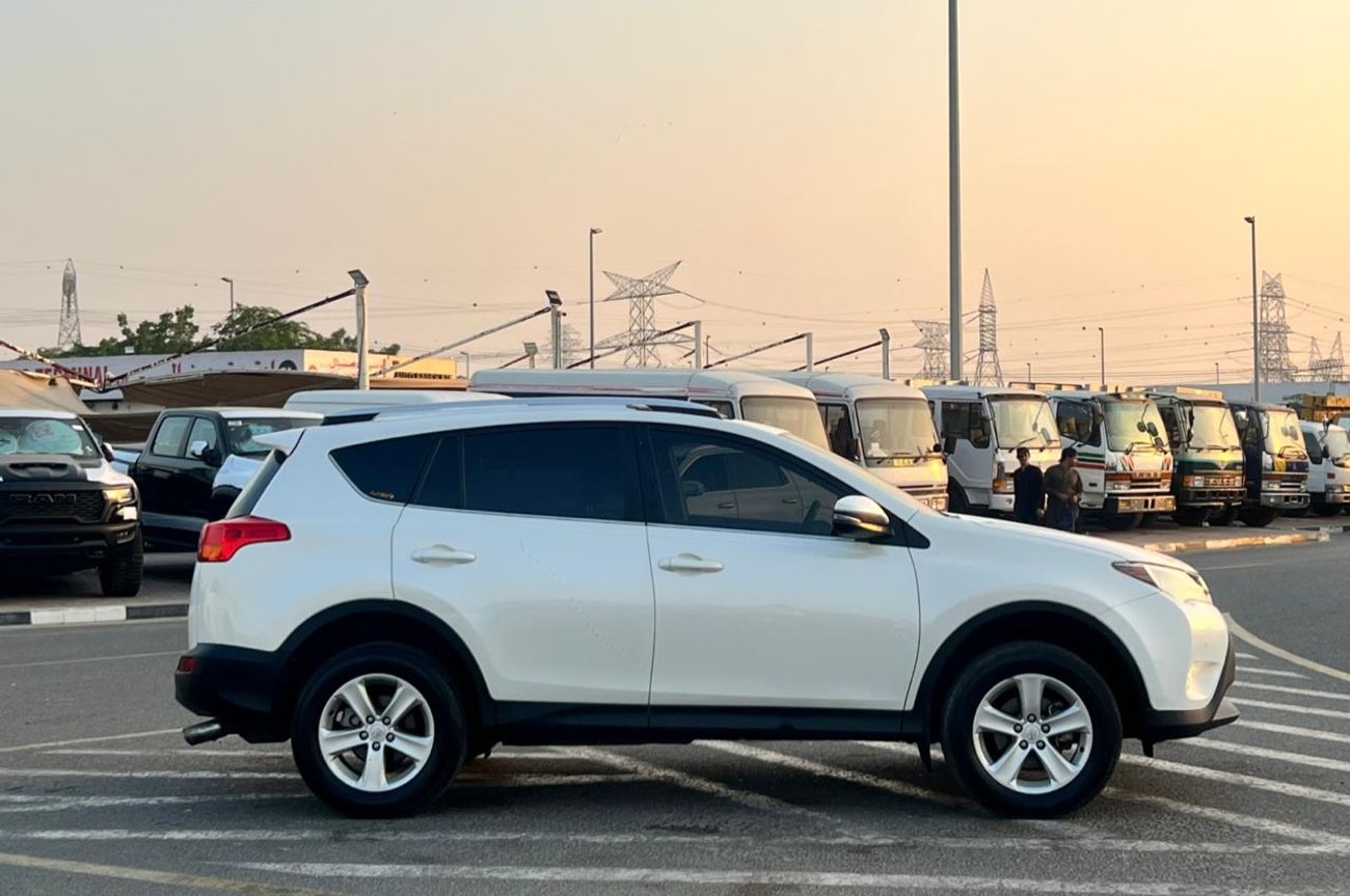 تويوتا راف ٤ 