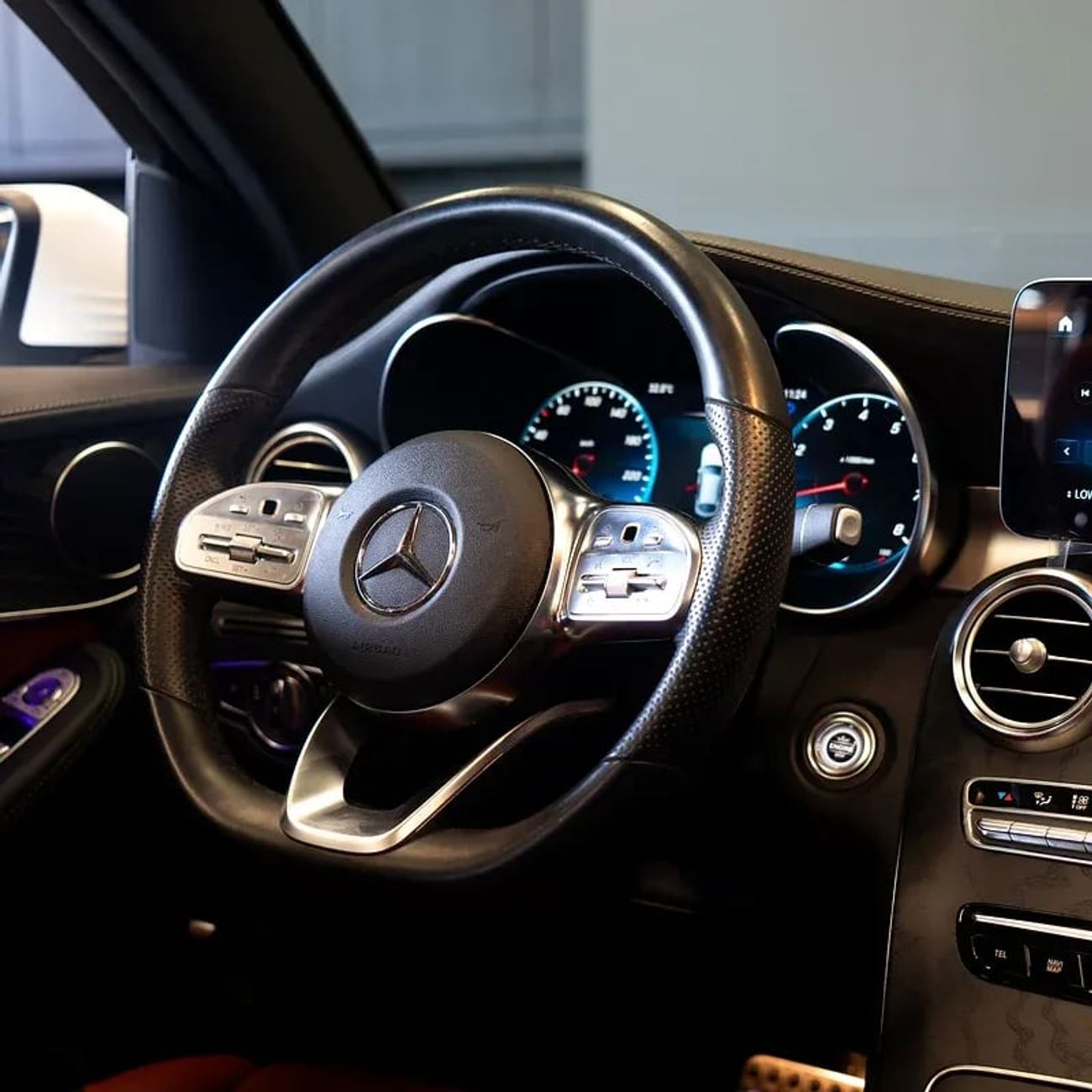 Mercedes-Benz GLC Coupe 200 AED 2,969 pm • 0% Downpayment • GLC 200 Coupe • 1 Year Warranty