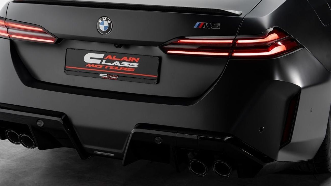 BMW M5 - 2026 - GCC - Under Warranty and Service Contract