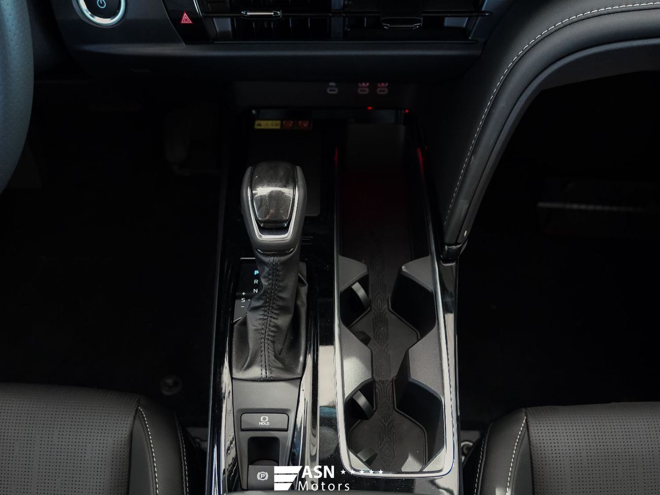 Toyota Camry 2.5 HG Premium Hybrid 2026 (Export Price)