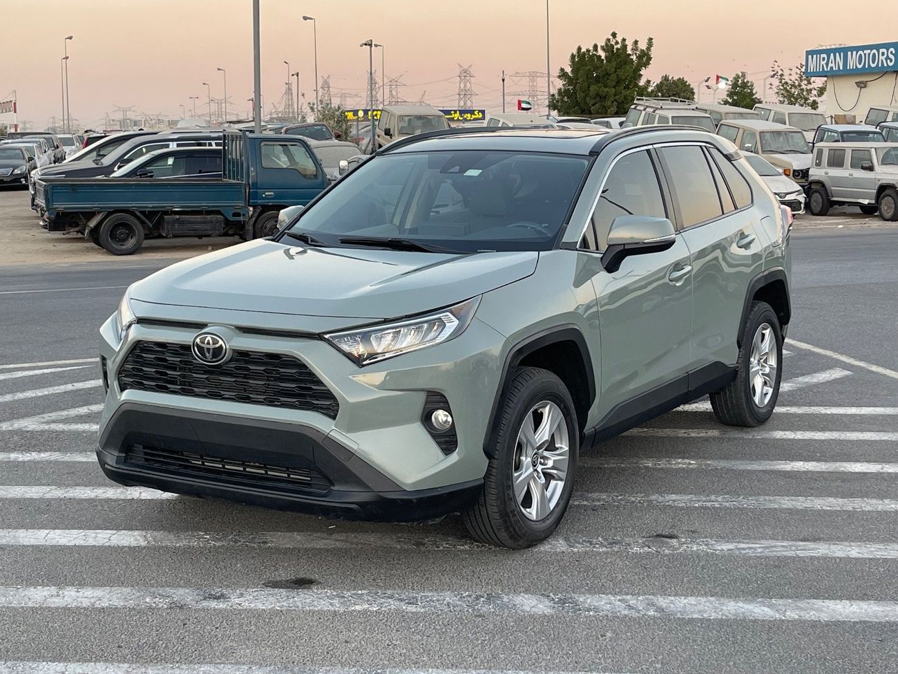 Toyota RAV4 2021 TOYOTA RAV4 XLE FULL OPTIONS IMPORTED FROM USA