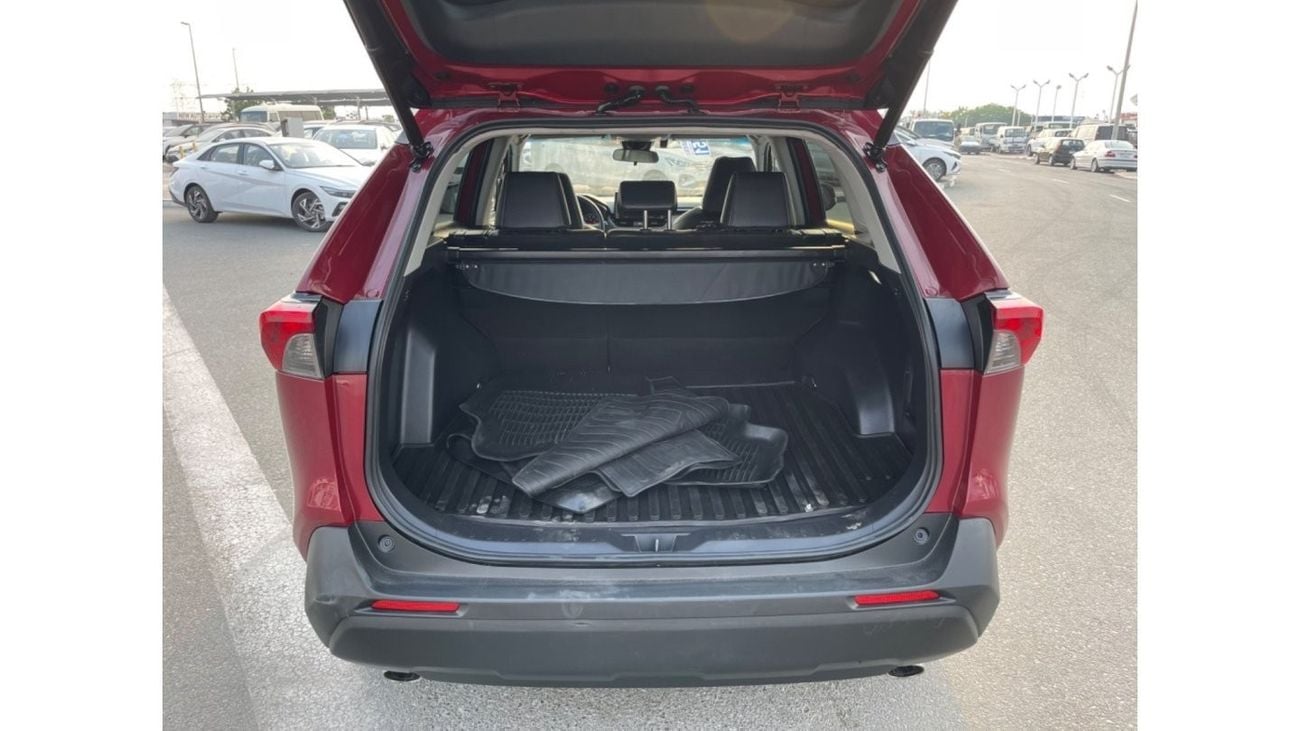 Toyota RAV4 2022 TOYOTA RAV4 XLE PREMIUM HYBRID 4x4 FULL OPTIONS IMPORTED FROM USA