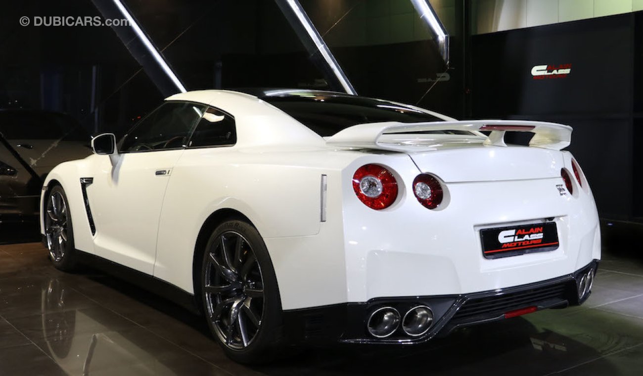 Nissan GT-R