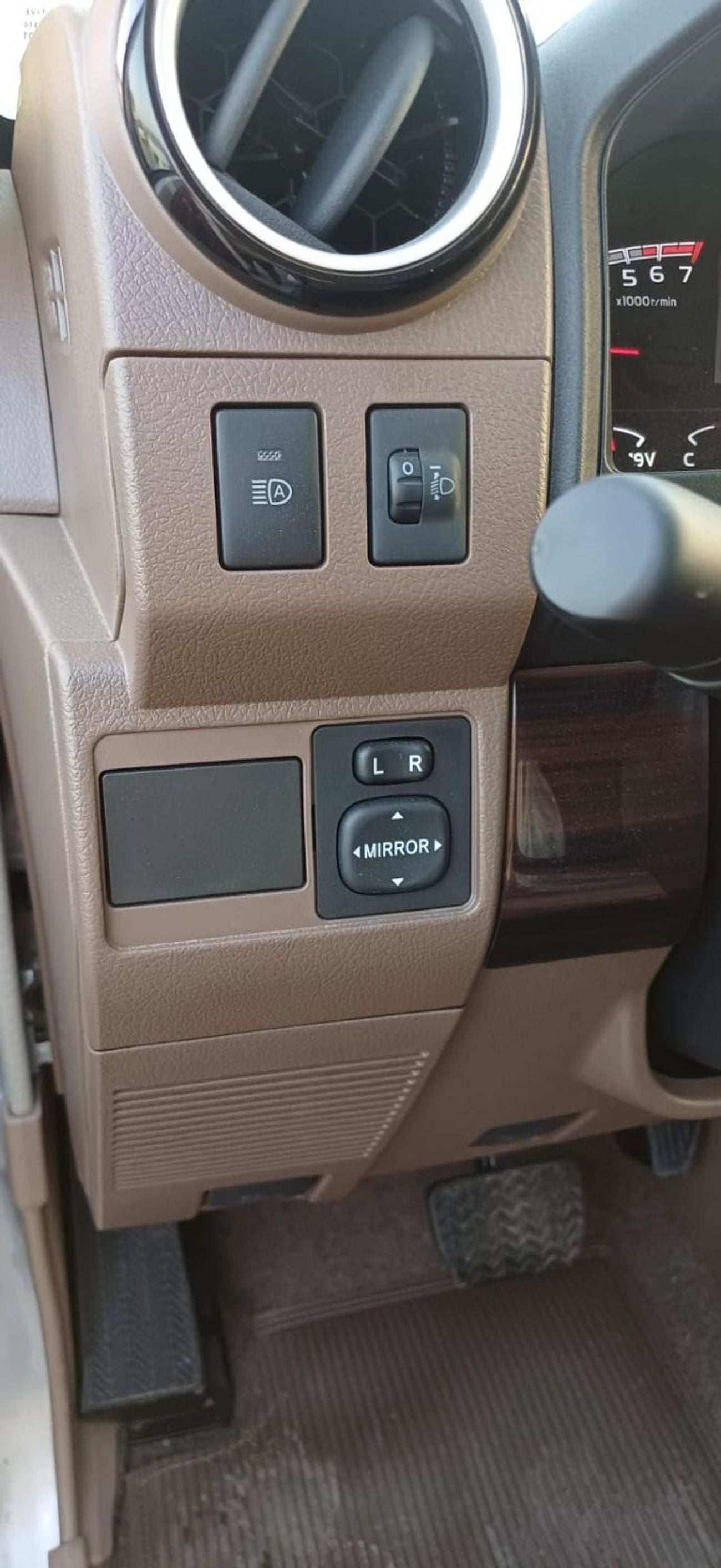 Toyota Land Cruiser 70 HT VXR