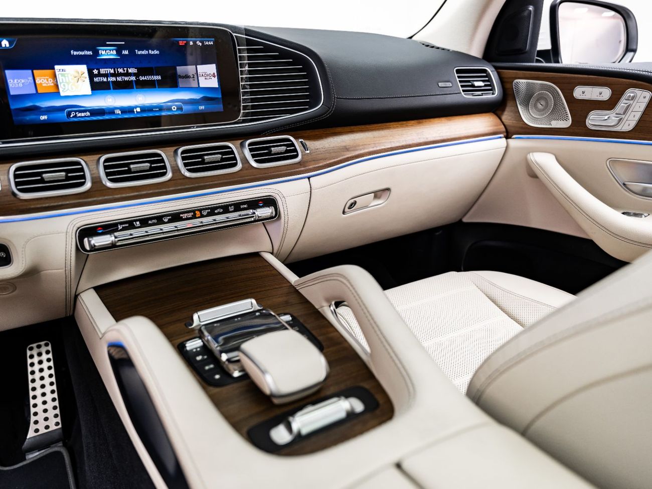 مرسيدس بنز GLS 450 4MATIC