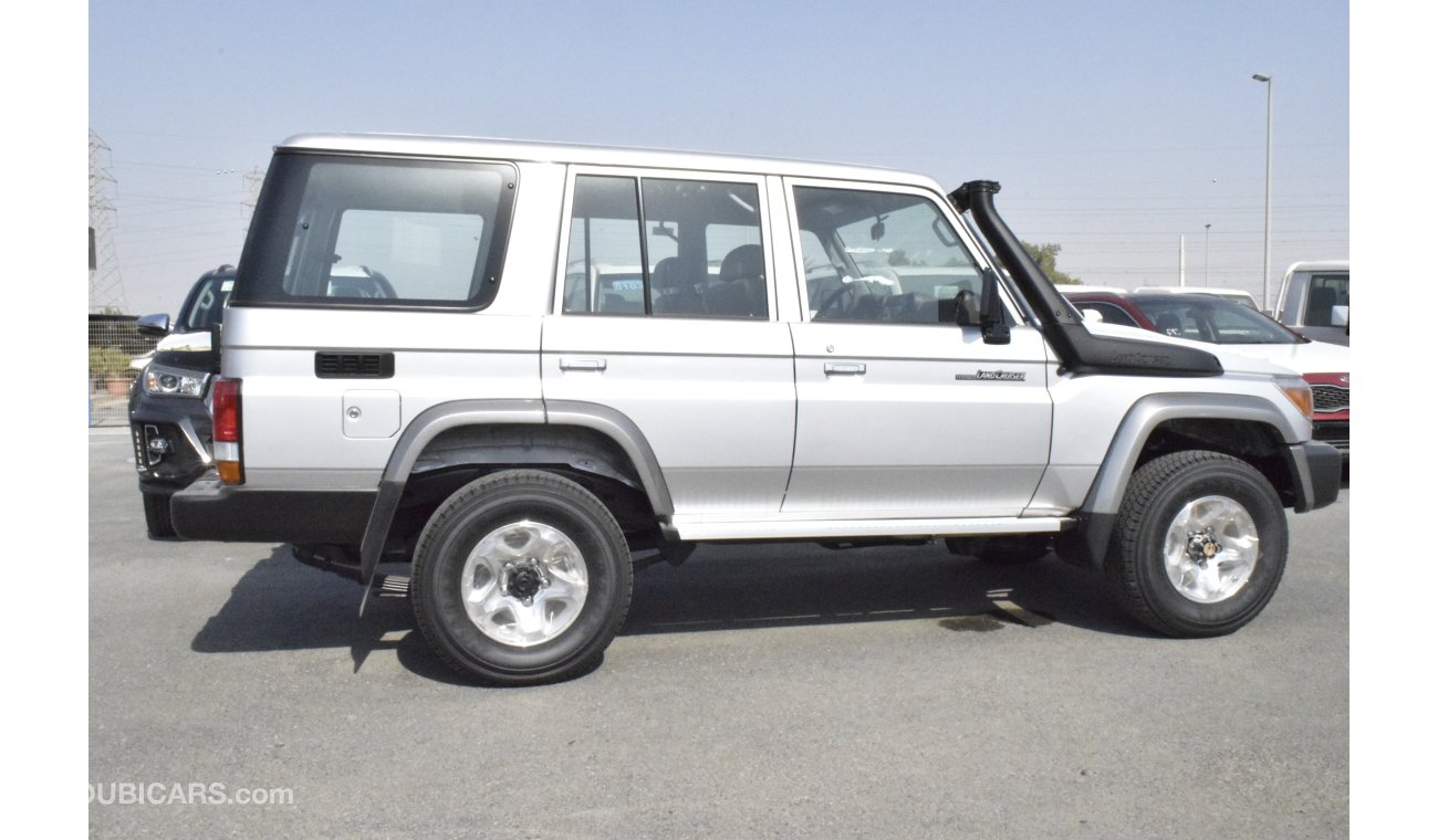 Toyota Land Cruiser Hard Top HARD TOP 5 DOORS 2020 DIESEL MANUAL GEAR WITHOUT DIFF LOCK ONLY FOR EXPORT