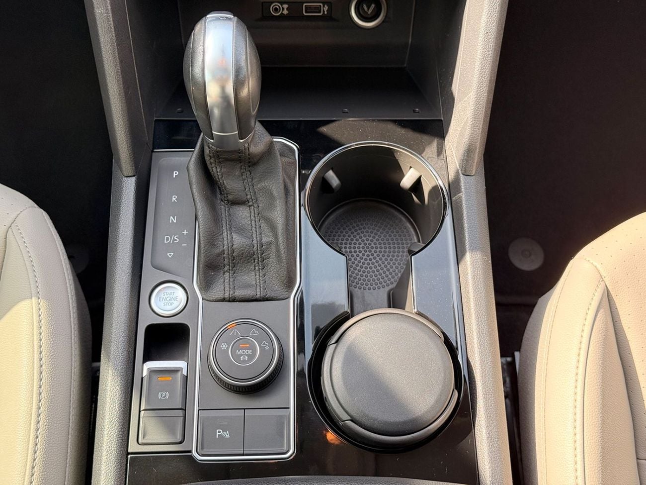 فولكس واجن تيرامونت SE 3.6L