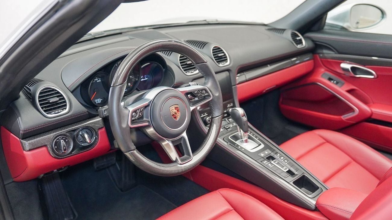 Porsche 718 Boxster Special Offer | AED 4,719 PM | High Option, Porsche Warranty | 718 Boxster