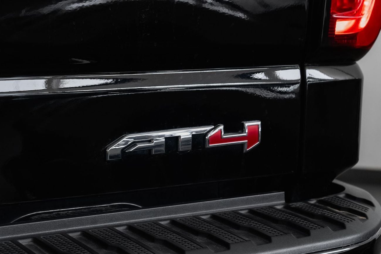 GMC Sierra 5.3L V8 AT4 Regular Cab (AWD)