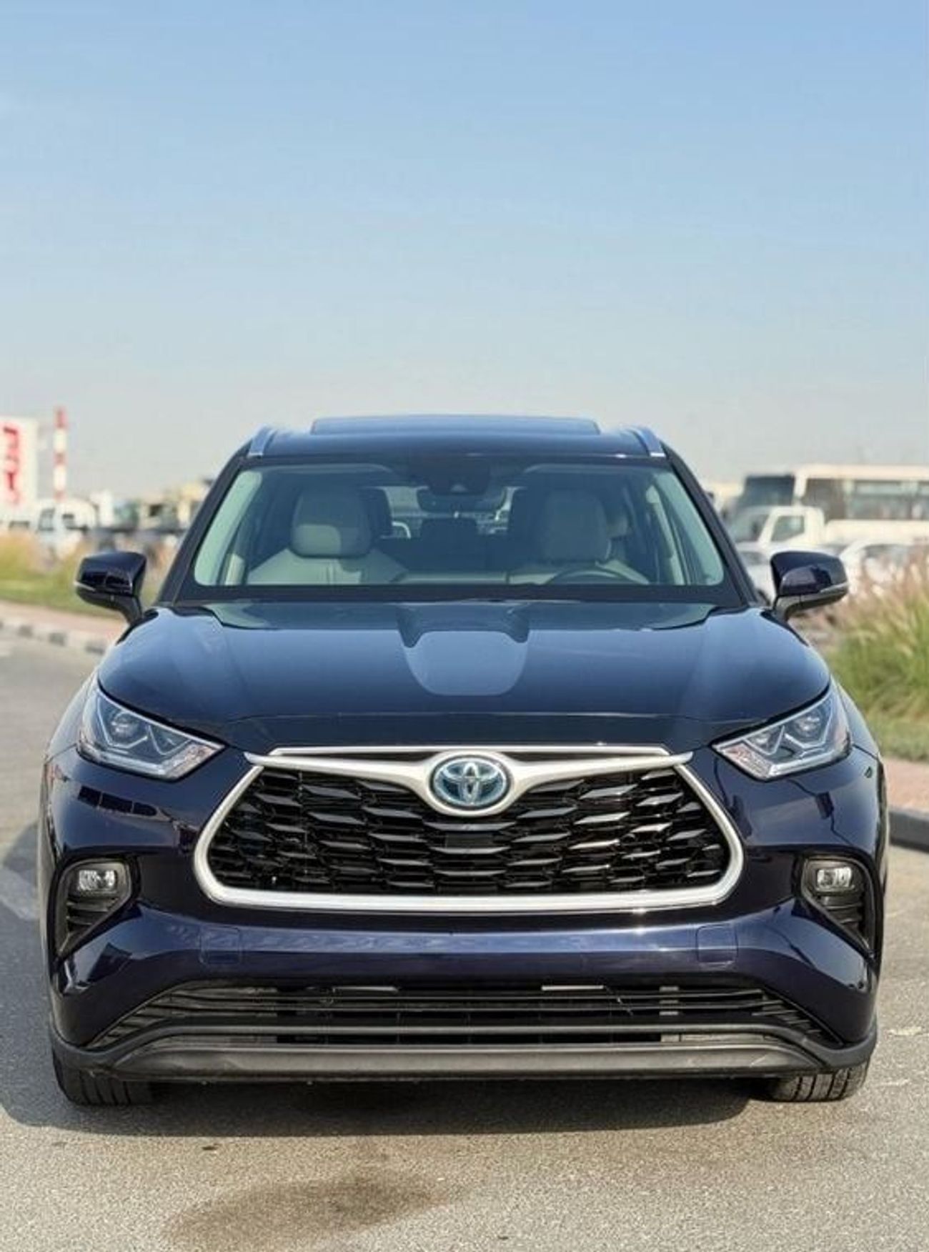 تويوتا هايلاندر Hybrid XLE leather, sunroof