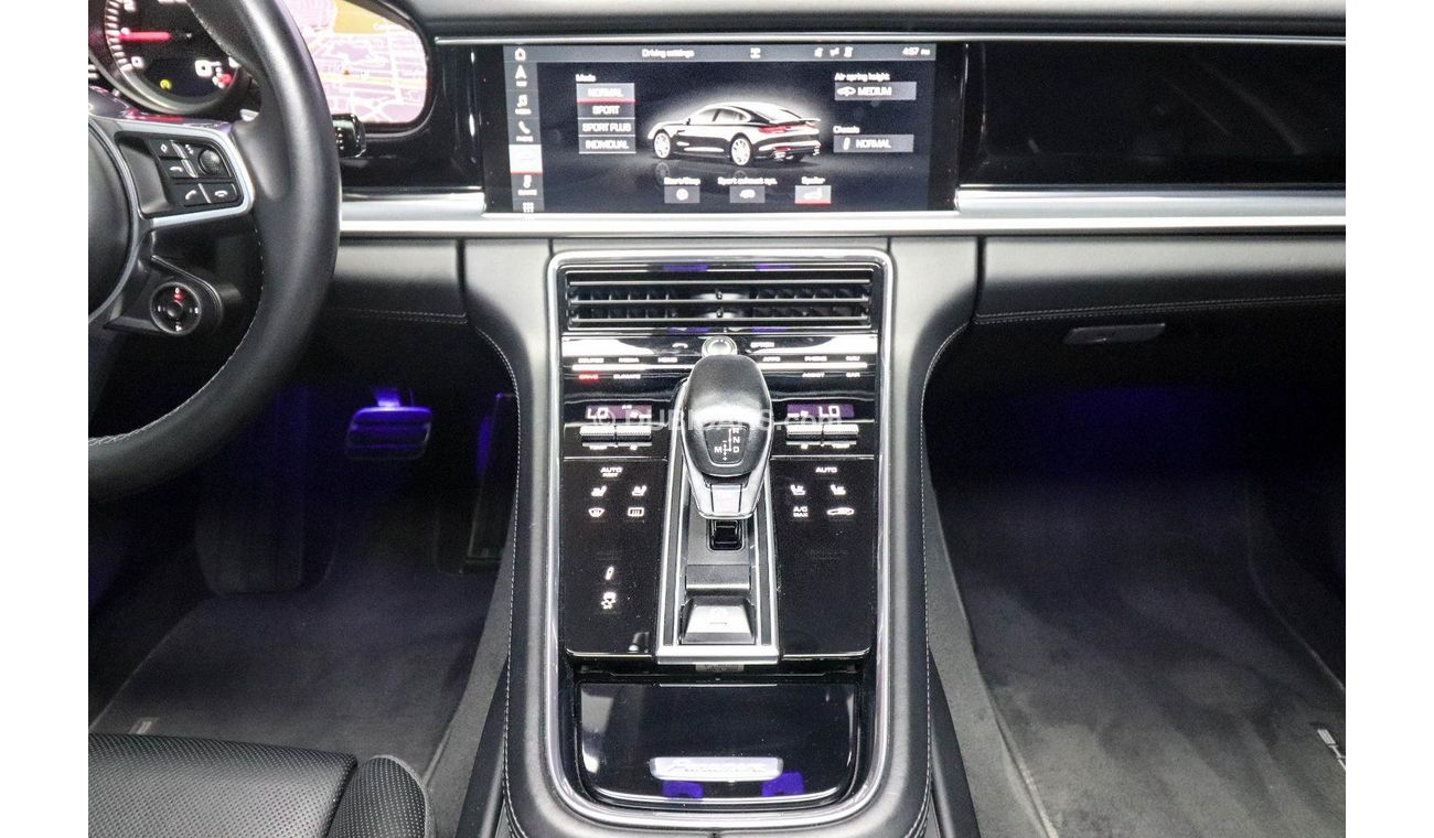 Porsche Panamera 971