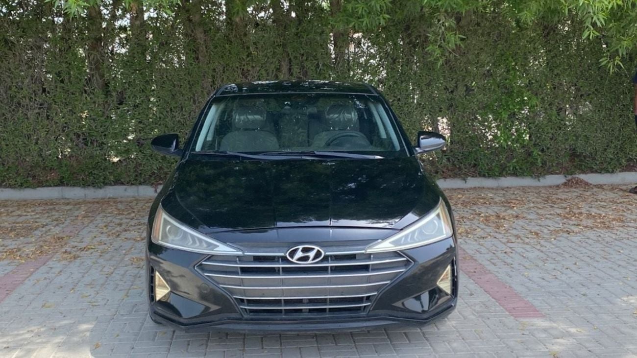 هيونداي إلانترا GL