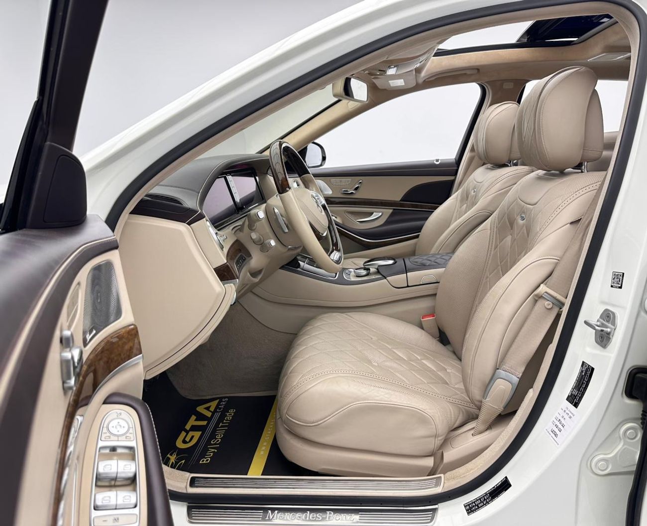 Mercedes Maybach S650 Maybach 2015 Mercedes-Maybach S600, Mercedes Full Service History, Excellent Condition, GCC