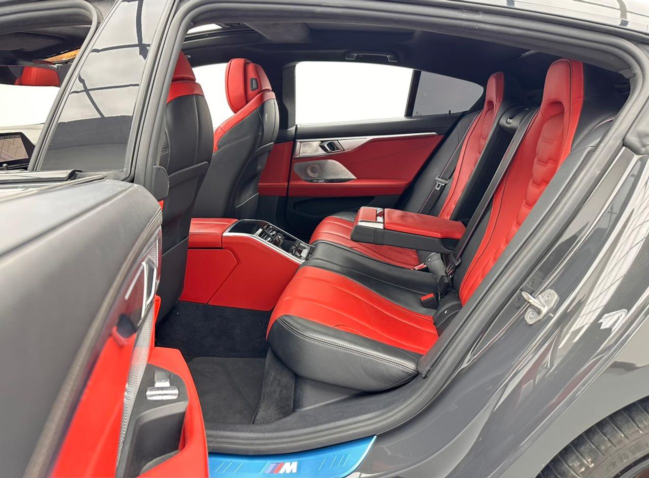 BMW M850i xDrive 4.4L 2022 BMW M850i xDrive Gran Coupe, Feb/2027 BMW Warranty + Service Contract, BMW Full Ser