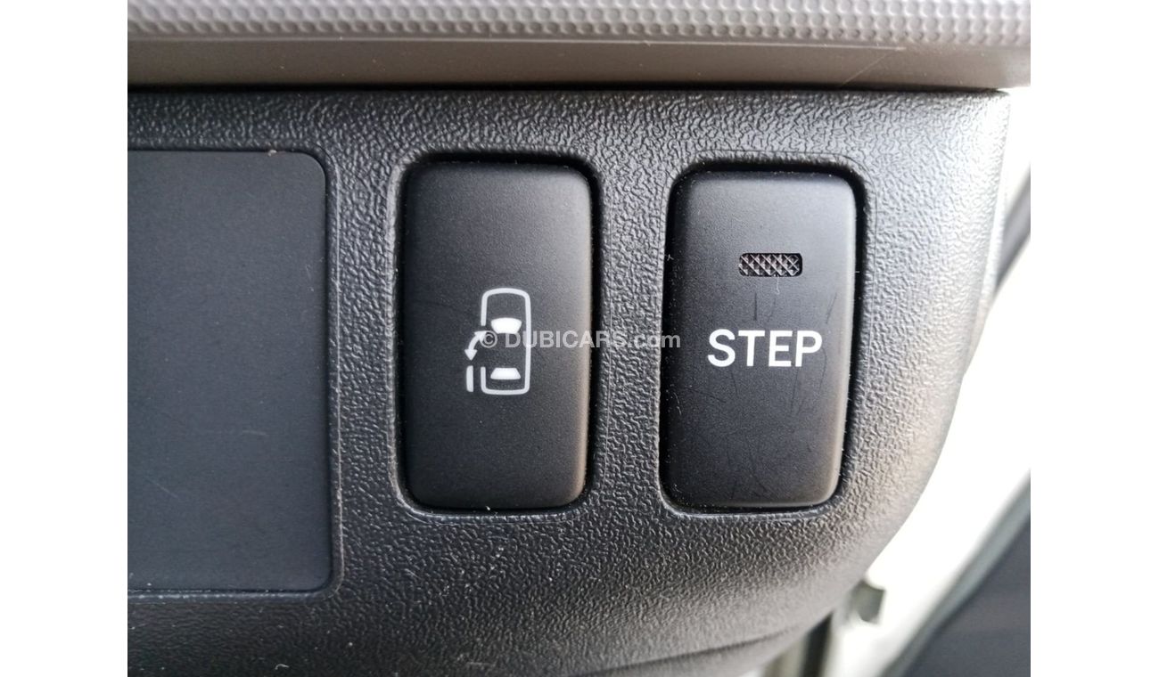 Toyota Hiace TOYOTA HIACE RIGHT HAND DRIVE (PM926)