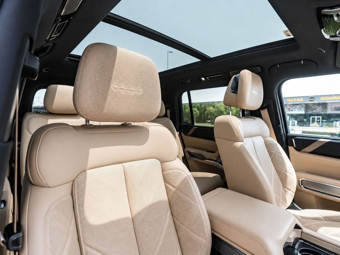BYD Leopard 8 FLAGSHIP (NGCC)