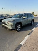 تويوتا راف ٤ XLE 2.5L