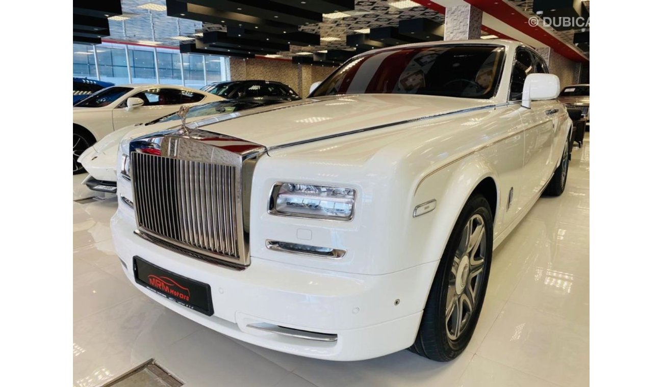 رولز رويس فانتوم 2016 Rolls Royce Phantom, Gcc low miles , Pristine condition