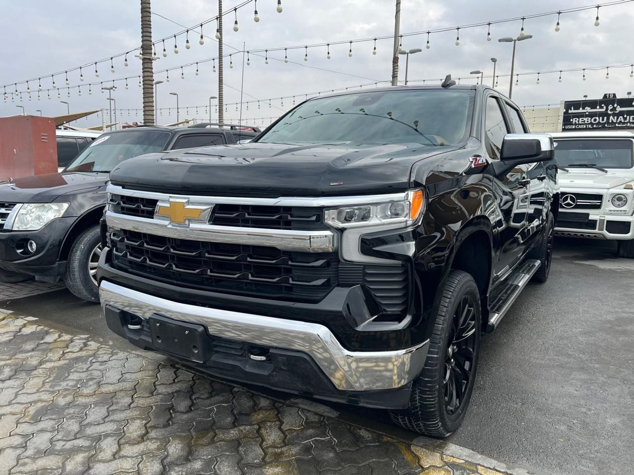 Chevrolet Silverado CHEVROLET SILVERADO LT 2023 ENGINE 5.3L/V8