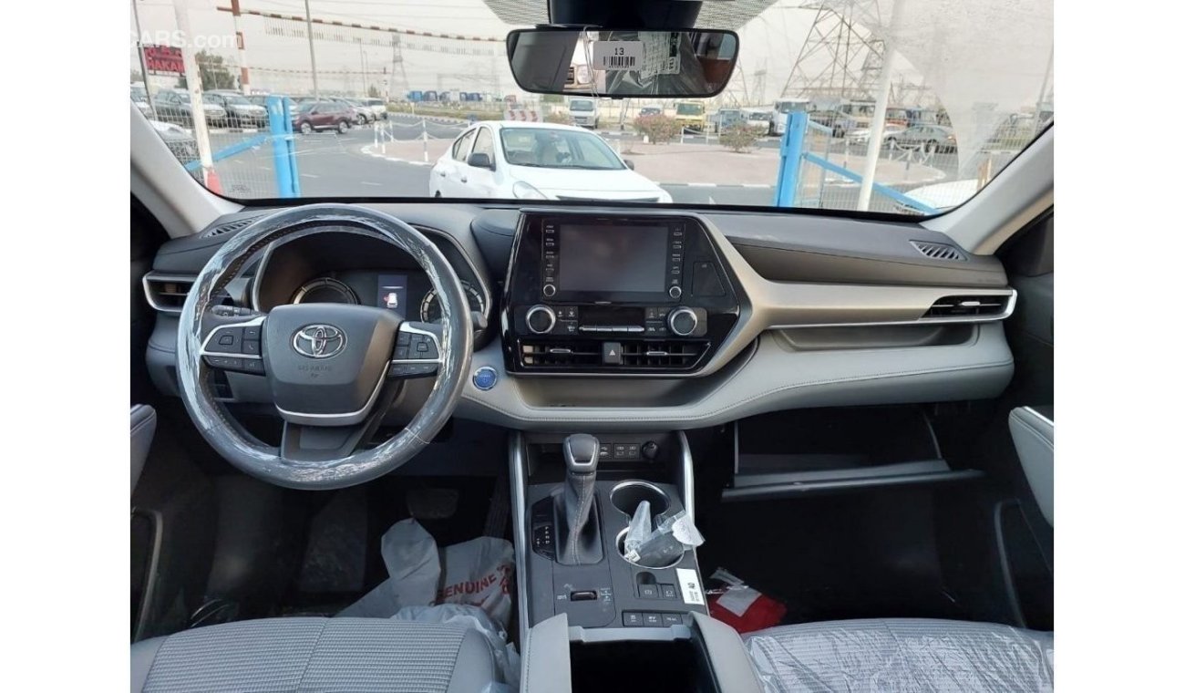 Toyota Highlander GLE 2023 Grey Color 2.5L petrol///Hybrid Awd with RADAR ( for local registration +10%)